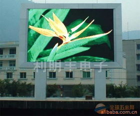 LED網(wǎng)格屏全解析 從P10到P12的應(yīng)用與選購指南
